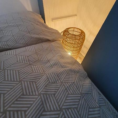 Appartement Hyper Centre - Place Du Minage 앙굴렘 외부 사진